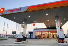 De acum, poți retrage numerar din orice stație proprie Rompetrol 11 Cashback, serviciul prin care poți retrage numerar în unele stații Rompetrol