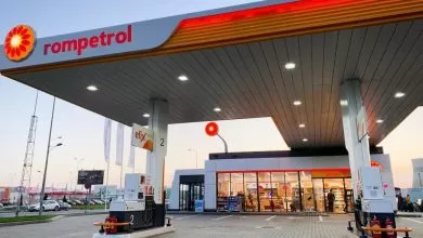 Cashback, serviciul prin care poți retrage numerar în unele stații Rompetrol