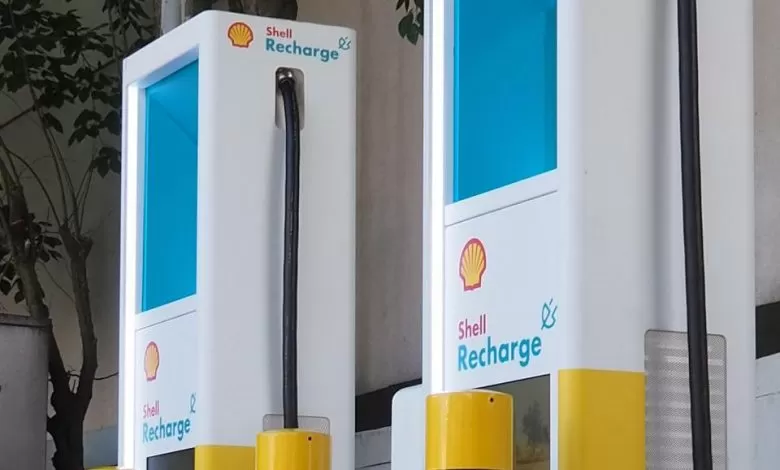 Adler și Shell Germania vor să construiască 40 de stații de încărcare rapidă pentru vehicule electrice