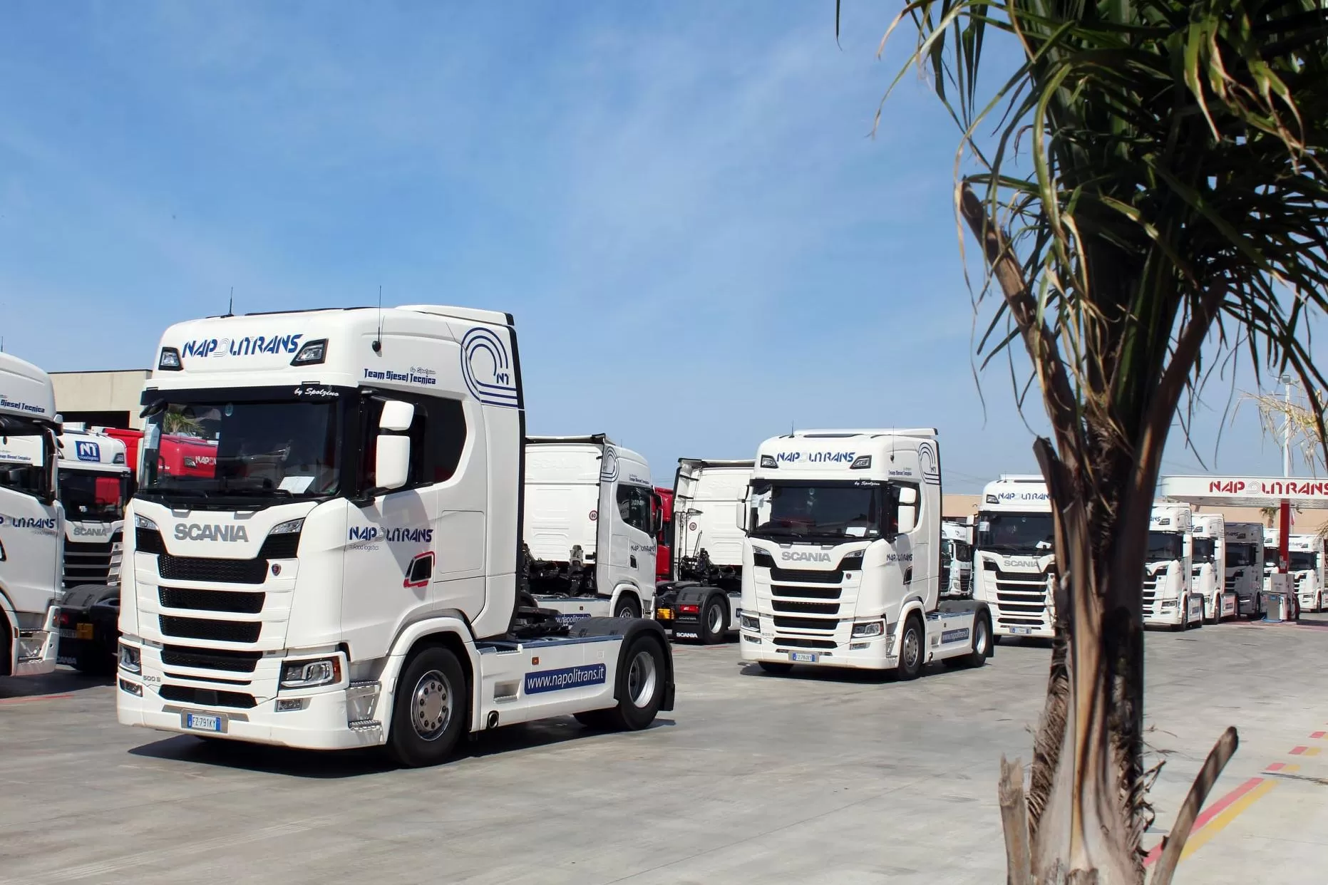 Compania Napolitrans și-a inaugurat noul sediu de la Eboli