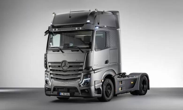 Actros Edition 2, un camion special dedicat șoferiilor iubitori de inovație