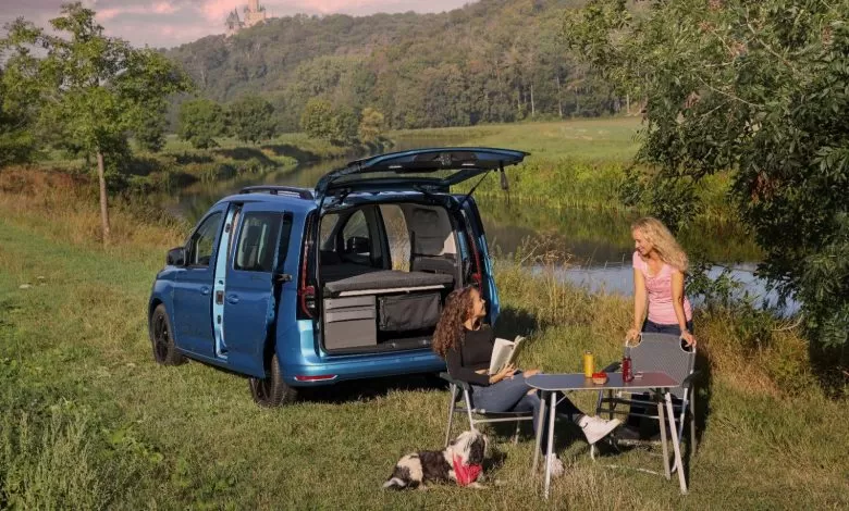 Volkswagen a prezentat noul camper van Caddy California