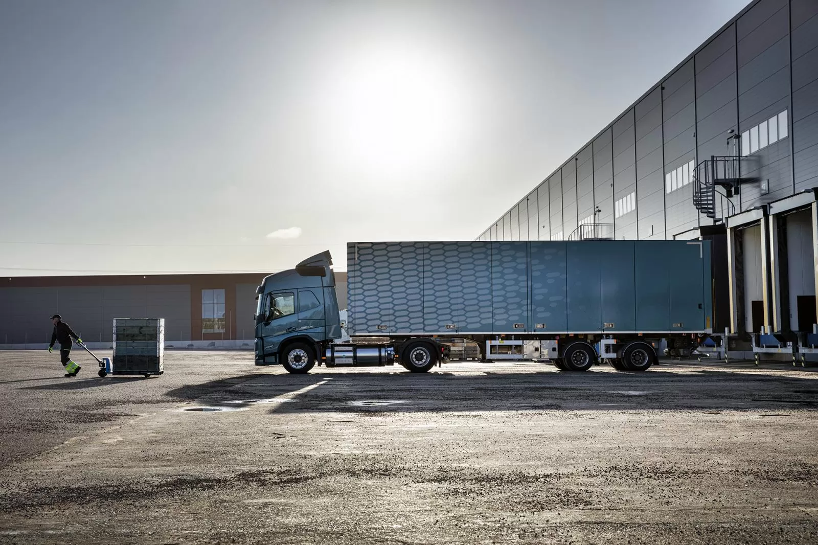 Noile Volvo FH și Volvo FM vor fi disponibile și cu motoare cu LNG 4 Noile Volvo FH și Volvo FM vor fi disponibile și cu motoare cu LNG