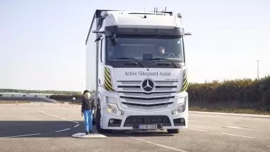 Active Sideguard Assist și Active Drive Assist 2 prezentate oficial de Mercedes-Benz Trucks