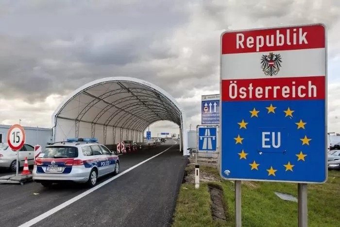 COVID-19: Noile restricții impuse în Austria nu afectează șoferii de camion