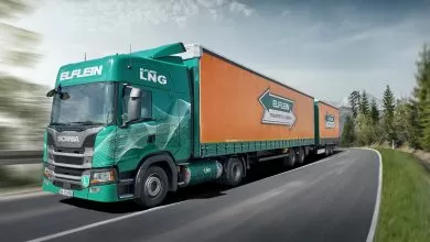 Camioane Scania ultra-lungi cu LNG utilizate în logistica Volkswagen