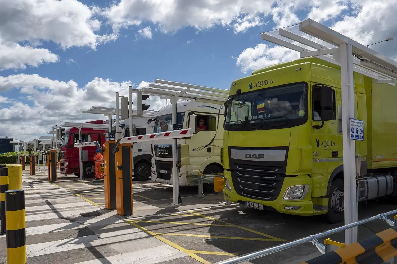 IRU solicită menținerea frontierelor deschise pentru camioane între Europa și Marea Britanie