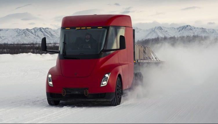 Tesla Semi ar putea avea un "efect fluture" asupra transportului de mărfuri