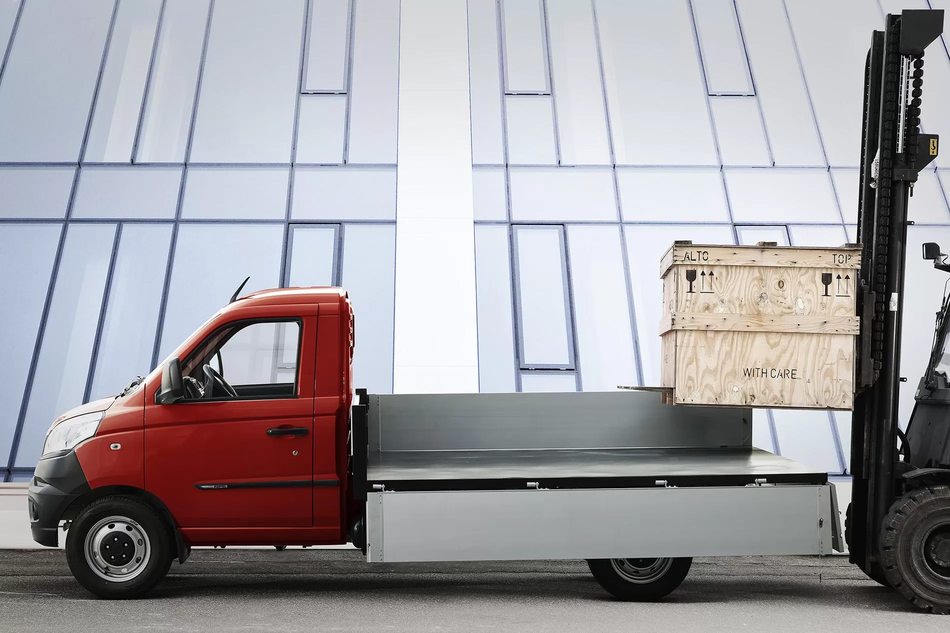 Piaggio a lansat noul Porter NP6, primul camion urban 4 04 piaggio porter np6