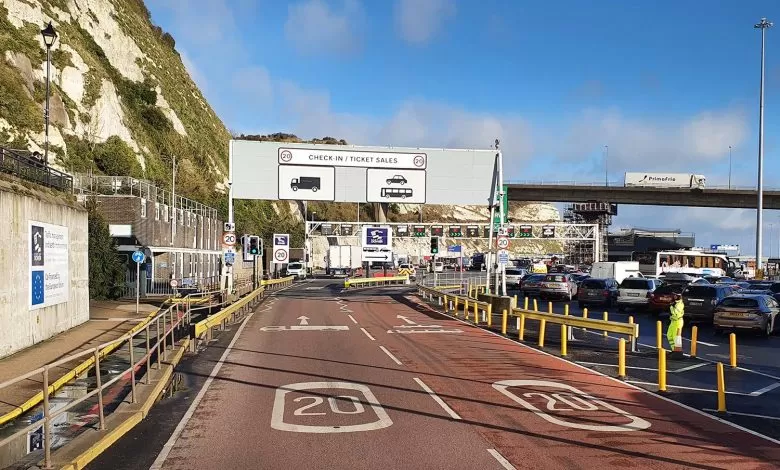 Brexit: Traficul scăzut de camioane, ar putea fi liniștea de dinaintea furtunii