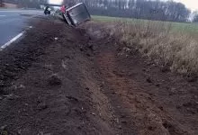 Un șofer leton a ajuns în șanț din cauza consumului de alcool la volan