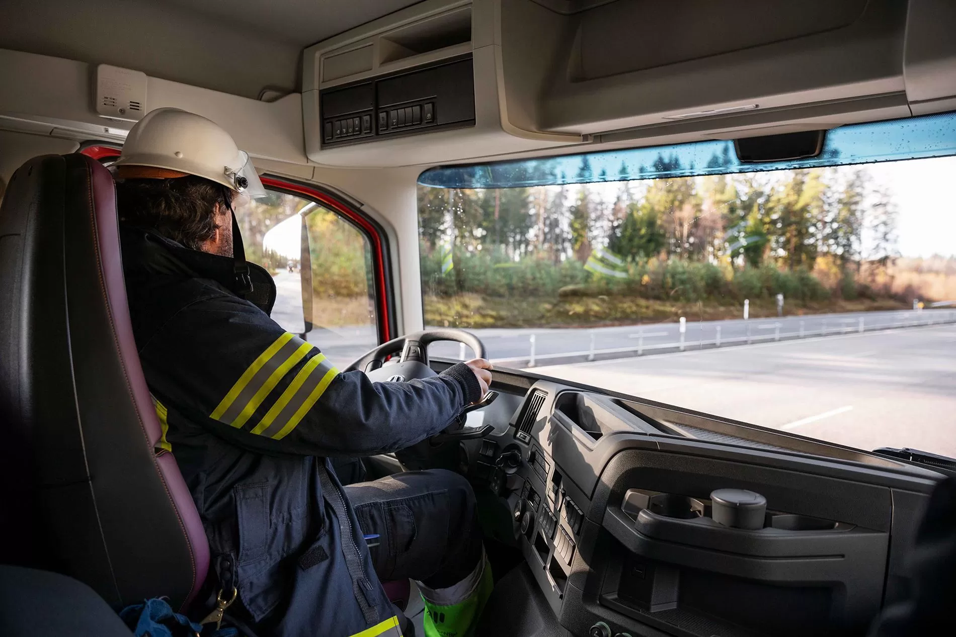 Noile Volvo FM și FMX disponibile în variante pentru servicii de urgență 3 T2020 0859