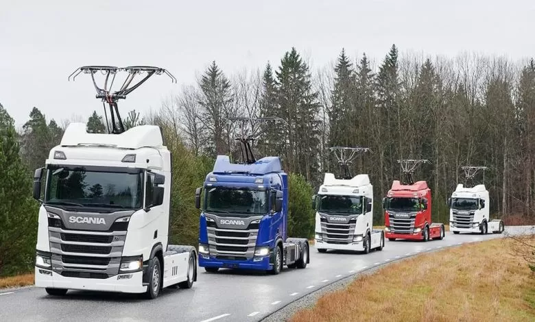 Scania livrează alte șapte camioane hibride cu pantograf în Germania