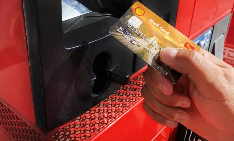 Shell intră pe piața cardurilor de carburant din România