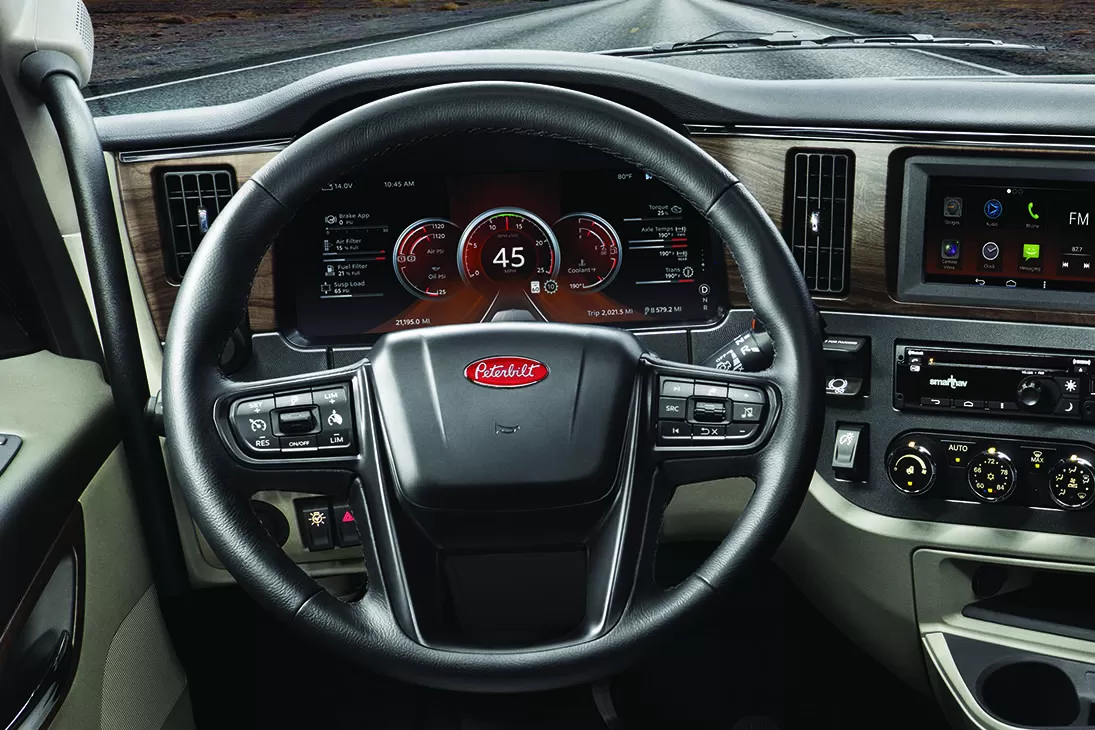 Americanii de la Peterbilt au prezentat în premieră noul Model 579