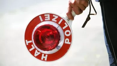 Amenzi pentru șoferii de camion care au ignorat restricțiile de circulație impuse pe A45