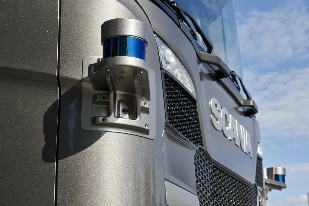 Scania va testa camioane autonome între Södertälje și Nyköping 3 scania camioane autonome tusimple1