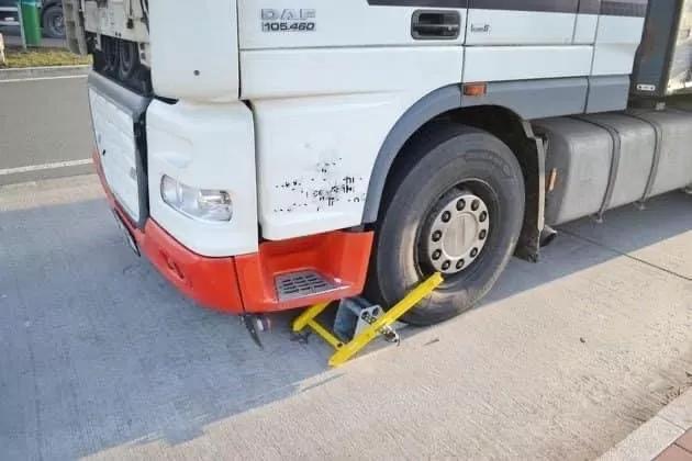 Camion scos din circulație, în Germania, din cauza problemelor tehnice
