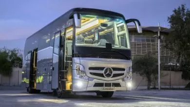 Autocar construit pe un șasiu Mercedes-Benz Atego
