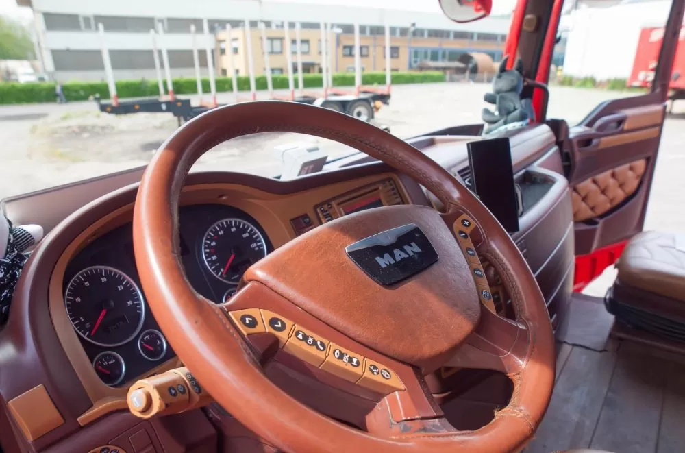 MAN TGX cu cabină XXXL (galerie foto) 4 MAN TGX cu cabină XXXL