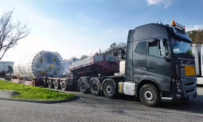 Germania: Transport agabaritic oprit pentru că nu avea toate autorizațiile necesare 1 Germania: Transport agabaritic oprit pentru că nu avea toate autorizațiile necesare
