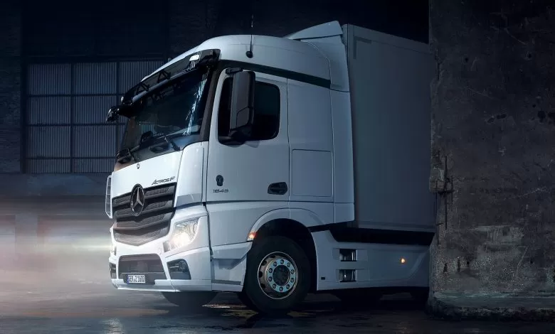 Actros F, cel mai accesibil cap tractor Mercedes-Benz 1 Actros F, cel mai accesibil cap tractor Mercedes-Benz (VIDEO)