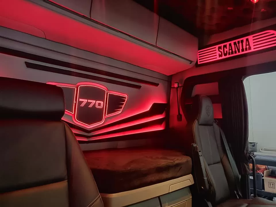 Scania Big Gun Auvinen Trucking 6