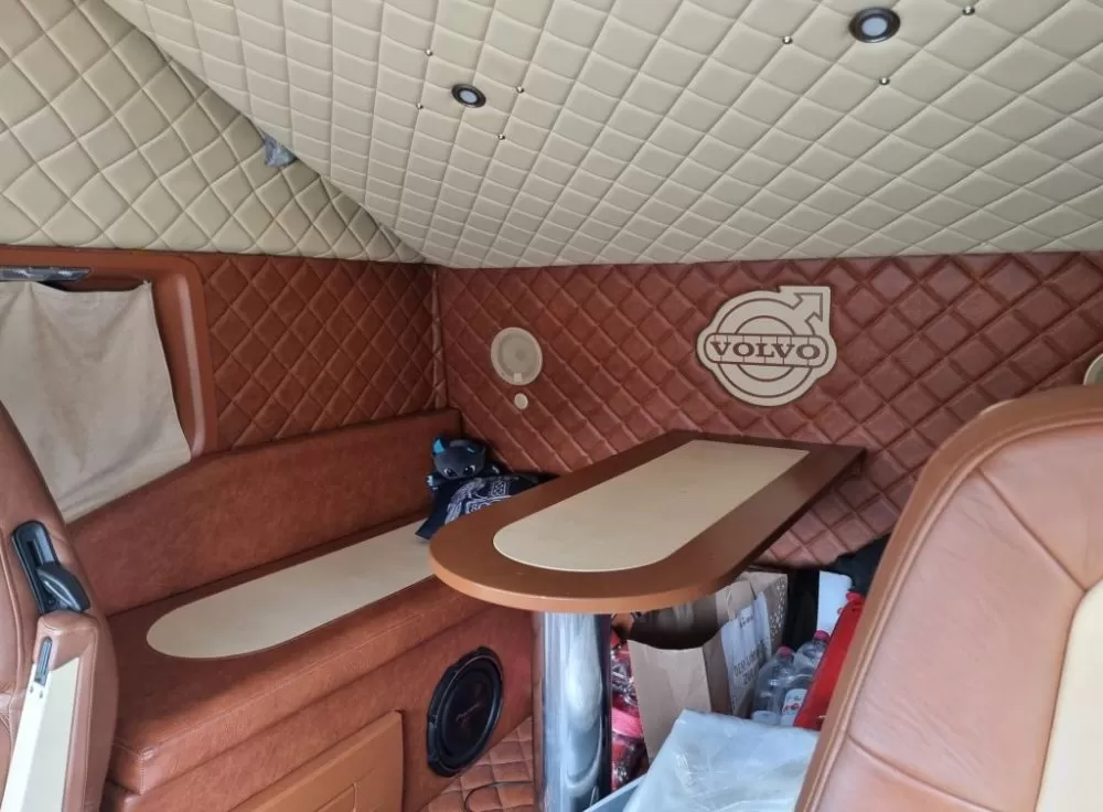 Volvo FH16 cu cabină Globetrotter XXXL (FOTO)