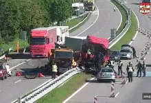 Șofer de camion mort într-un accident rutier, în Cehia 8 Șofer de camion și-a piedut viața într-un accident rutier, în Cehia