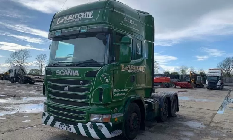 Marea Britanie rămâne fără șoferi: străinii pleacă la companii din UE