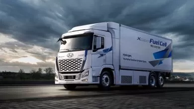 Hyundai XCIENT 2021: versiune 6x2 și sistem de rulare revizuit