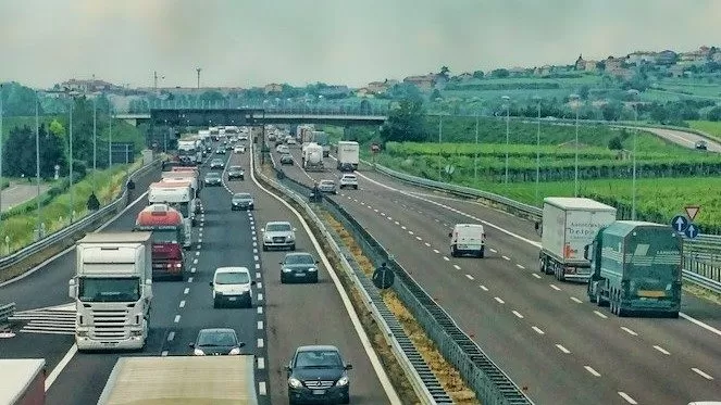 Italia: Cântărire automată pe autostrada A3, în regiunea Salerno