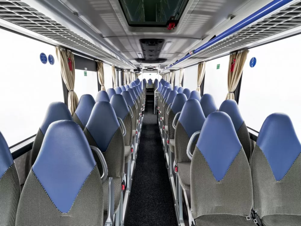 Noul autobuz interurban Mercedes Intouro, prezentat în România 4 Mercedes Benz Intouro 3 e1623083390784