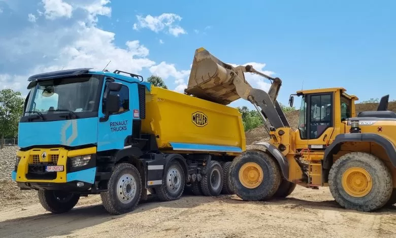 Test Renault K 520 8X4 XTREM: Durul șantierelor 1 Test Renault K 520 8X4 XTREM: Durul șantierelor