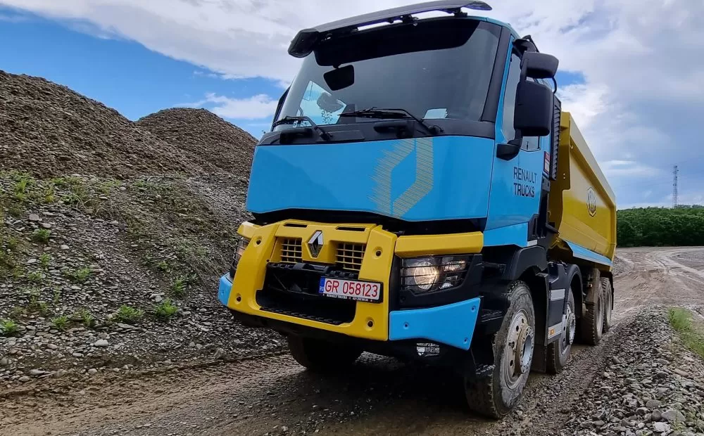 Test Renault K 520 8X4 XTREM: Durul șantierelor 5 Test Renault K 520 8X4 XTREM: Durul șantierelor