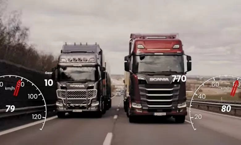Scania 770 vs Scania 730, cu 64 de tone, în urcare dificilă (VIDEO) 1 Scania 770 vs 730, cu 64 de tone, în urcare dificilă (VIDEO)