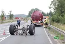 Un șofer român a rămas în mers fără o axă de la cisternă, în Germania 8 Un șofer român a rămas în mers fără o axă de la cisternă, în Germania