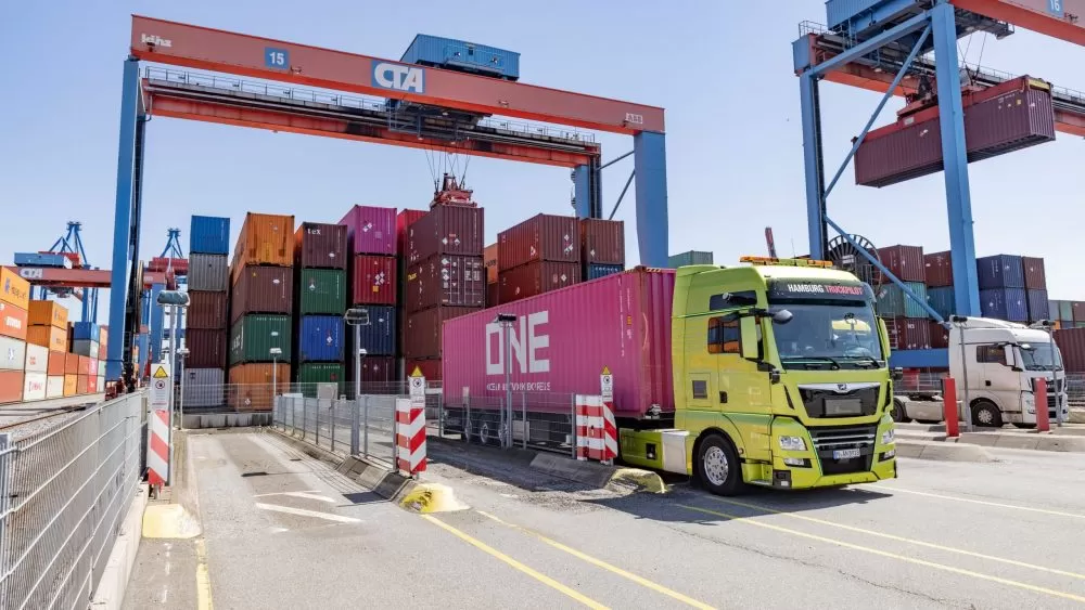Hamburg TruckPilot: Succes în testele practice cu prototipuri autonome MAN 3 Hamburg TruckPilot: Succes în testele practice cu prototipuri autonome MAN