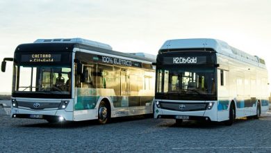Primele autobuze cu sigla Toyota din Europa