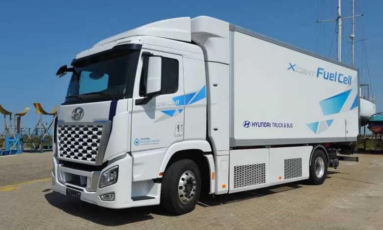 Hyundai XCIENT Fuel Cell alimentat cu hidrogen a fost prezentat Olanda 1 Primul Hyundai Xcient Fuel Cell alimentat cu hidrogen din Olanda