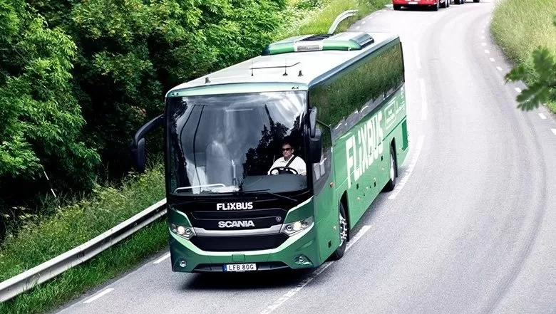 Primul autocar pentru distanțe lungi alimentat cu biogaz