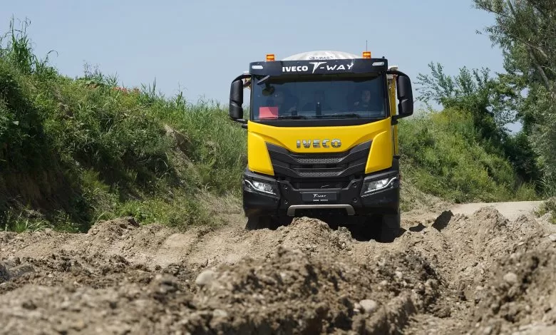 IVECO T-WAY, demonstrații de off-road extrem pentru clienții din România