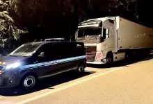 Franța | Șofer de camion prins că a rulat cu 145 km/h, fără centură și drogat