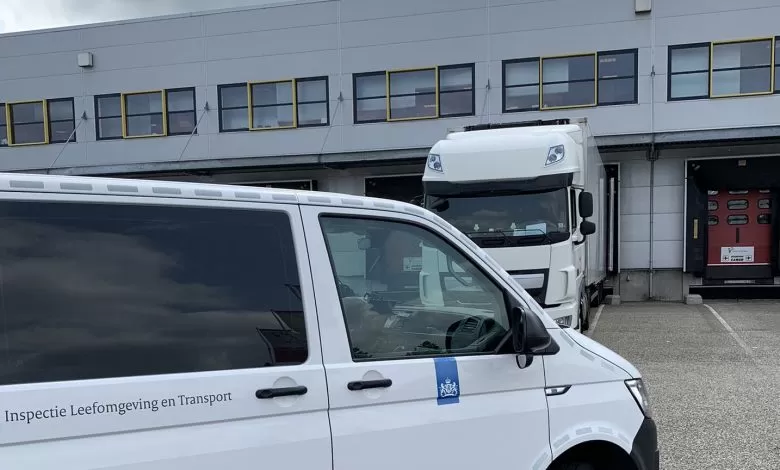Olanda: ILT inspectează online datele înregistrate de tahografe 1 Olanda | ILT inspectează online datele înregistrate de tahografe