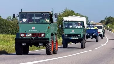 Paradă cu ocazia împlinirii a 75 de ani de camioane Unimog