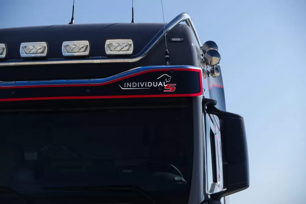 Primul MAN TGX Individual Lion S livrat în România