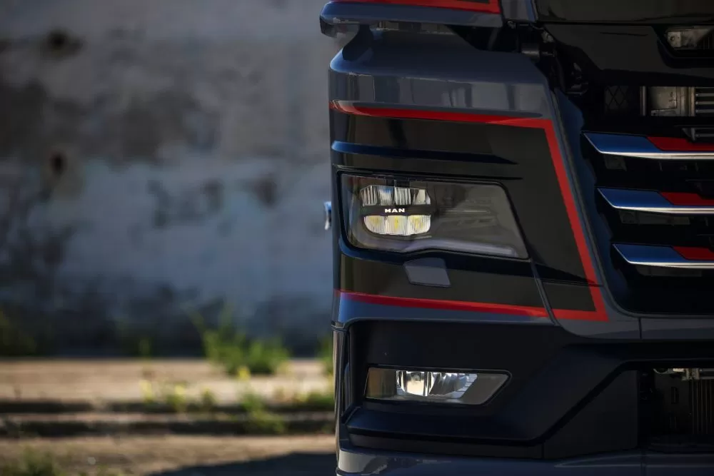 Primul MAN TGX Individual Lion S livrat în România