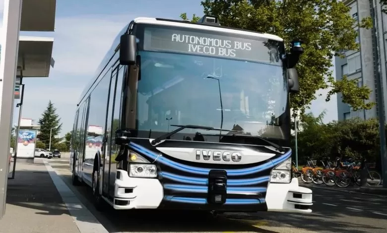 IVECO a testat cu succes un prototip de autobuz autonom