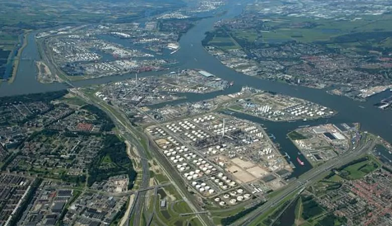 Shell va construi la Rotterdam una din cele mai mari instalații de biocombustibili din Europa 1 Shell va construi la Rotterdam una din cele mai mari instalații de biocombustibili din Europa