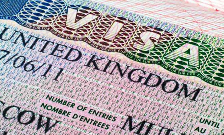 Guvernul britanic introduce 5.000 de vize de muncă temporare pentru șoferii de camion